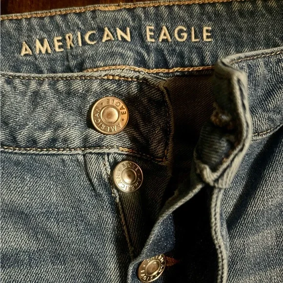 American Eagle Outfitters Classic Blue Distressed Denim - Size 16 - Picture 6 of 6